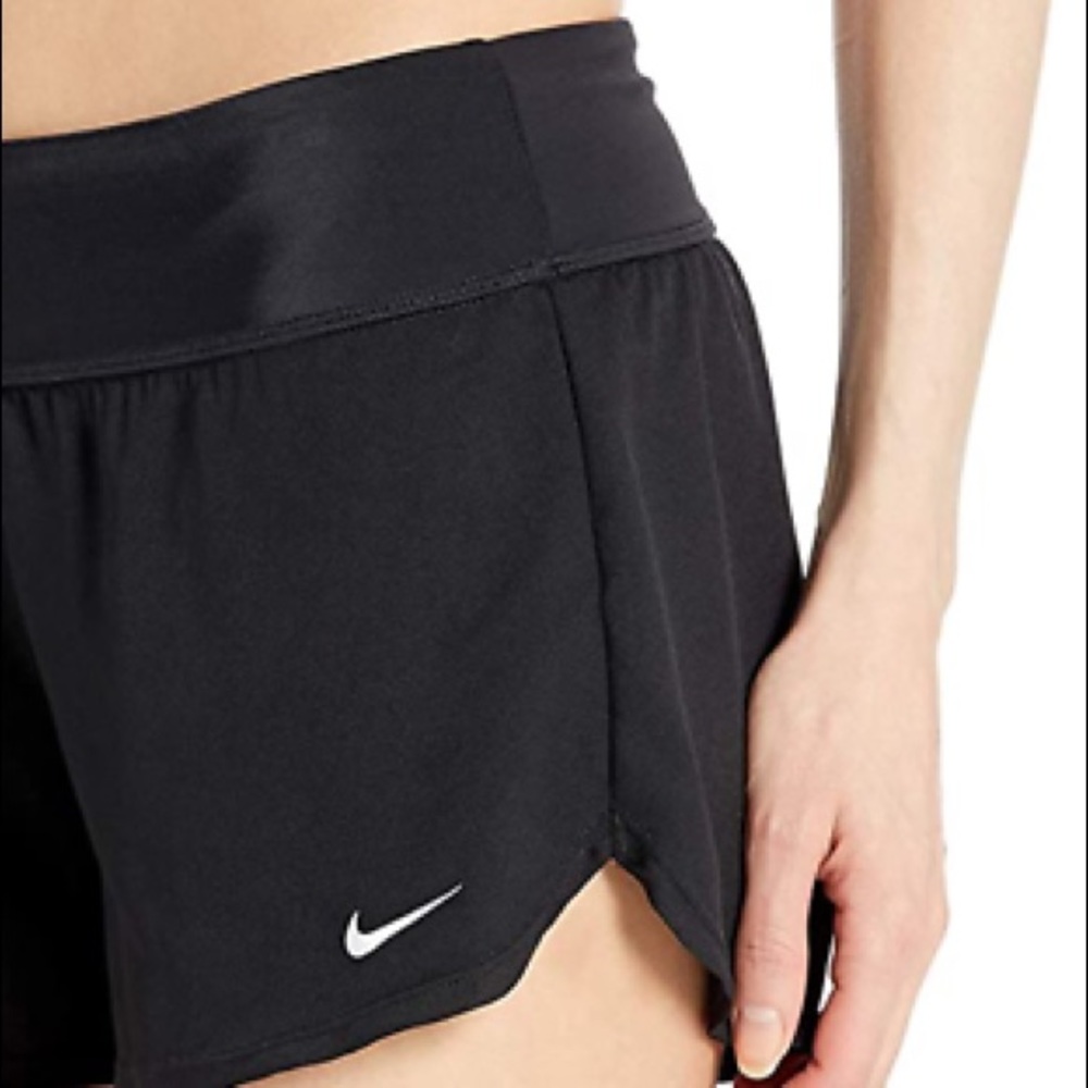 NIKE SWIM WOMEN'S SOLID ELEMENT SWIM BOARDSHORT BLACK - Picture 3 of 3